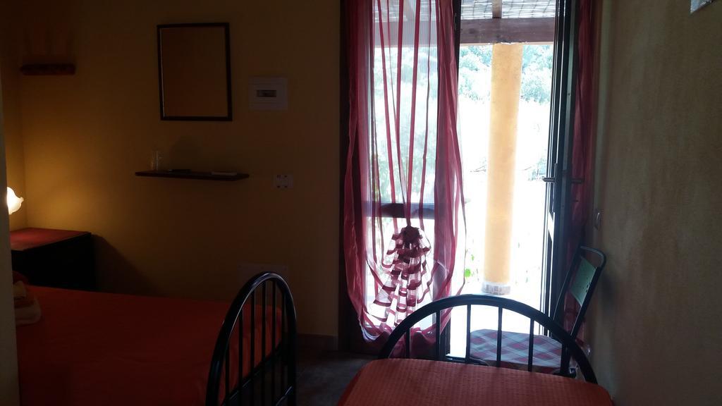 Bed and Breakfast Sumindulau Torre delle Stelle Exterior foto