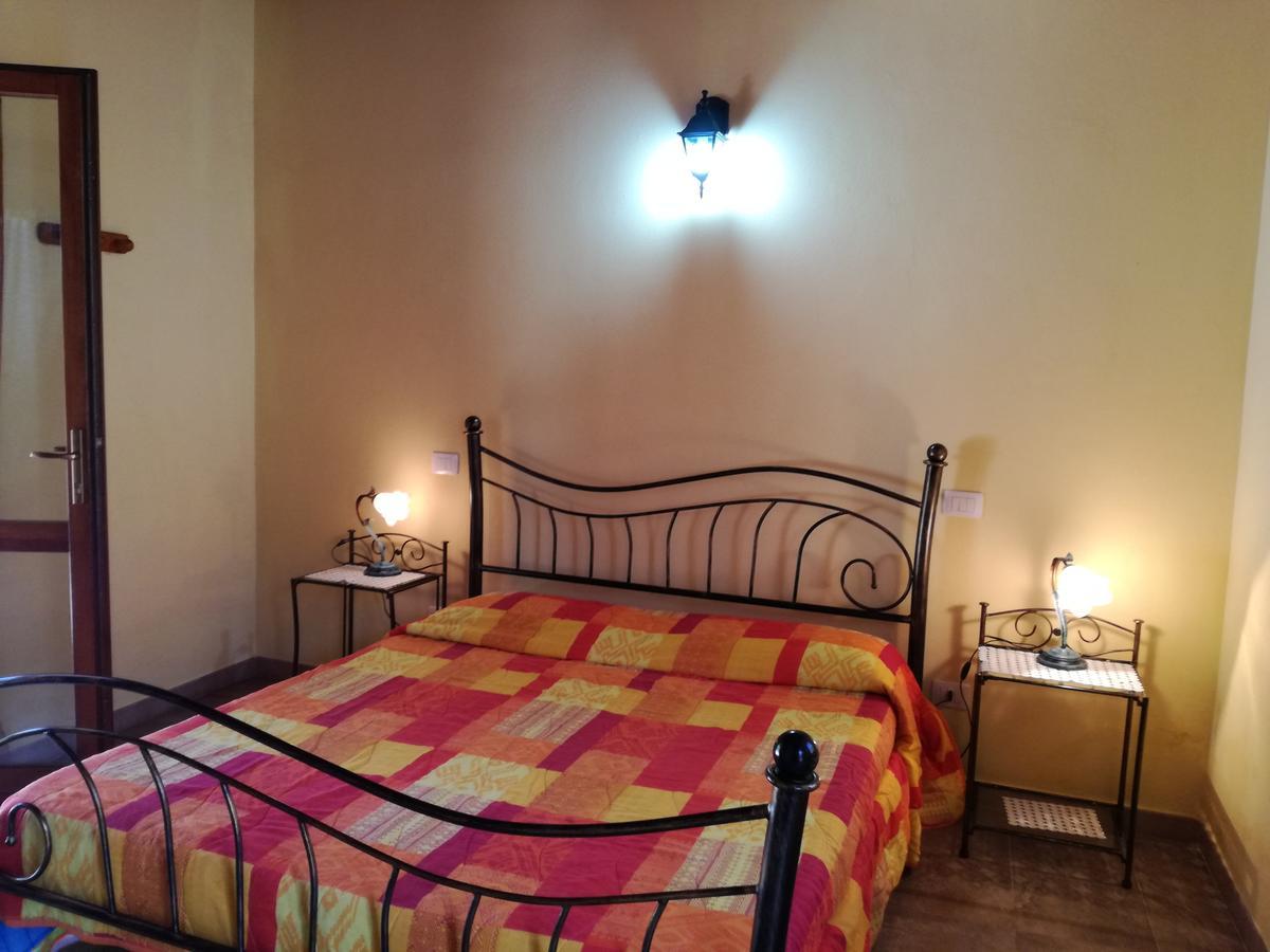 Bed and Breakfast Sumindulau Torre delle Stelle Exterior foto
