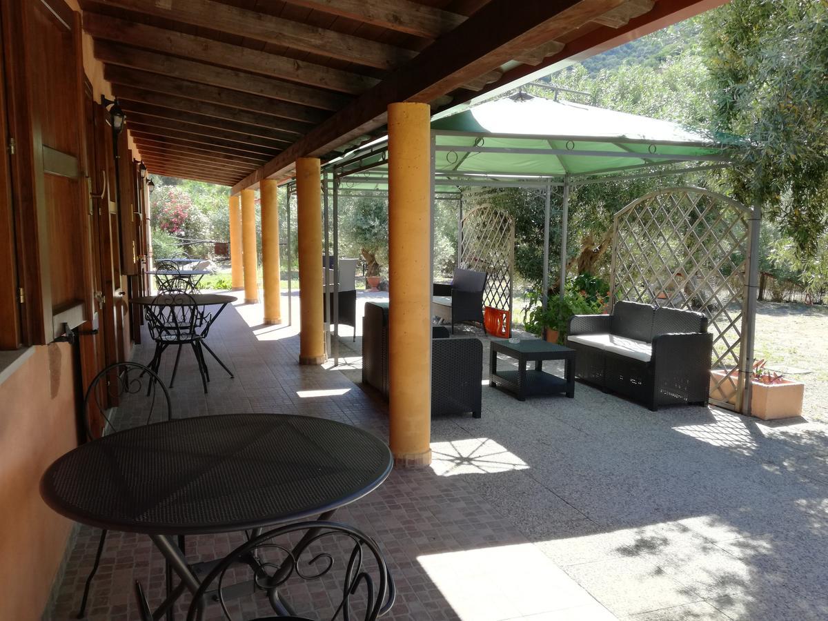 Bed and Breakfast Sumindulau Torre delle Stelle Exterior foto